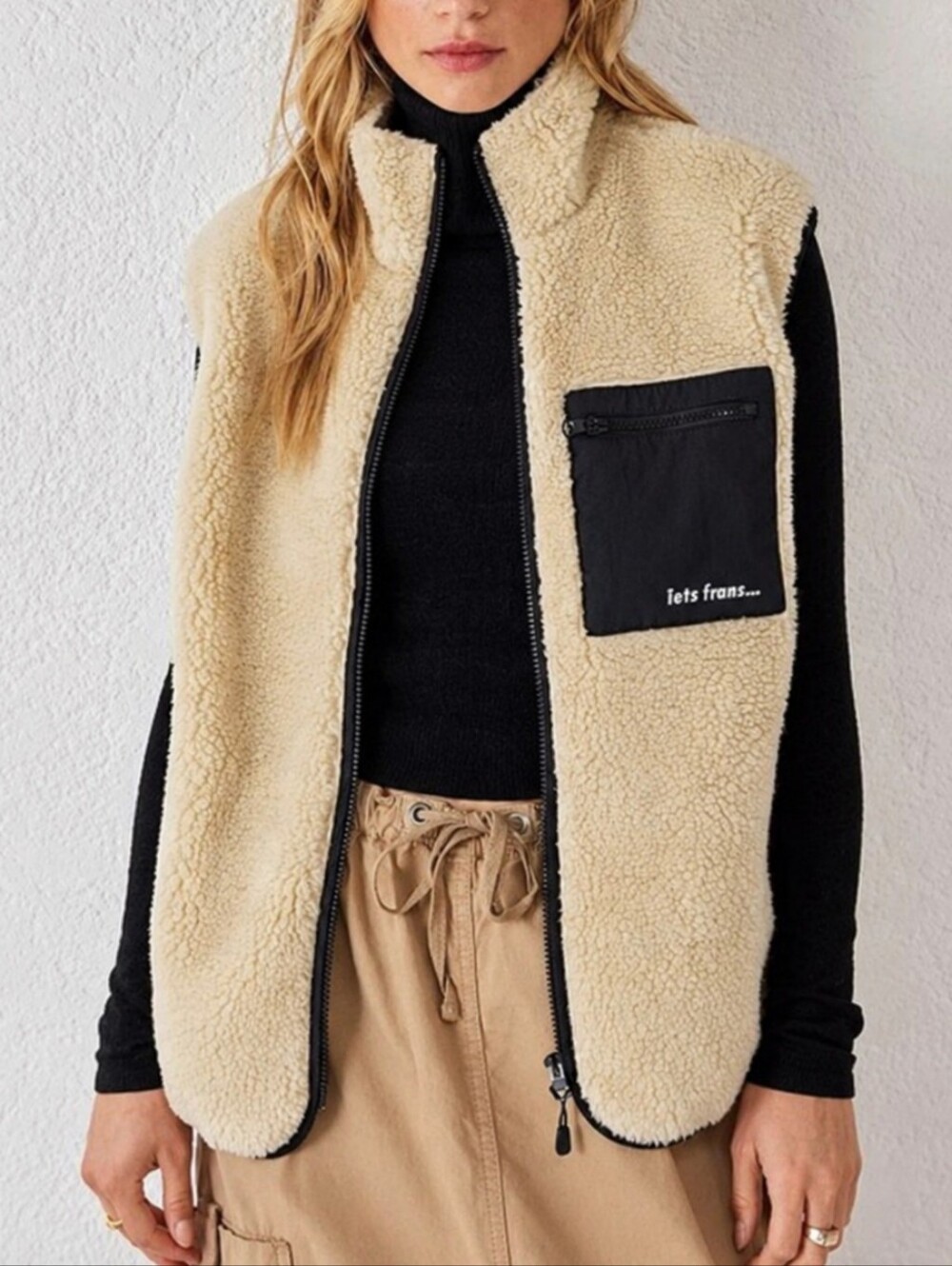 Urban Outfitters Teddy Fleece Vest Layer NWOT Gorpcore Iets Frans Lagenlook Cozy
